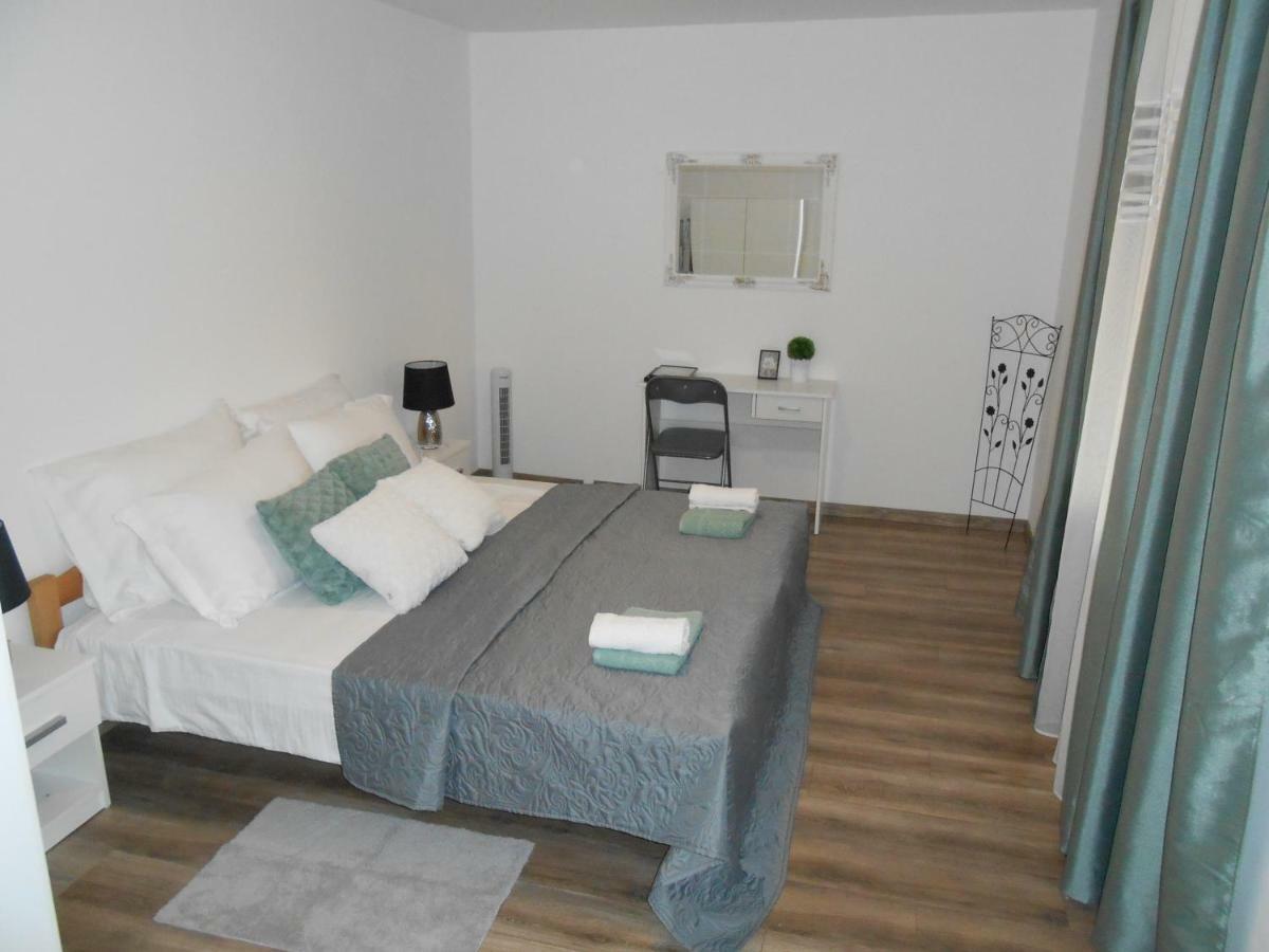 Apartamento The Golden Well Rovinj Exterior foto
