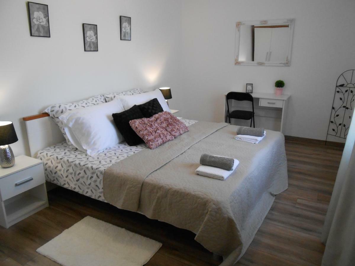 Apartamento The Golden Well Rovinj Exterior foto